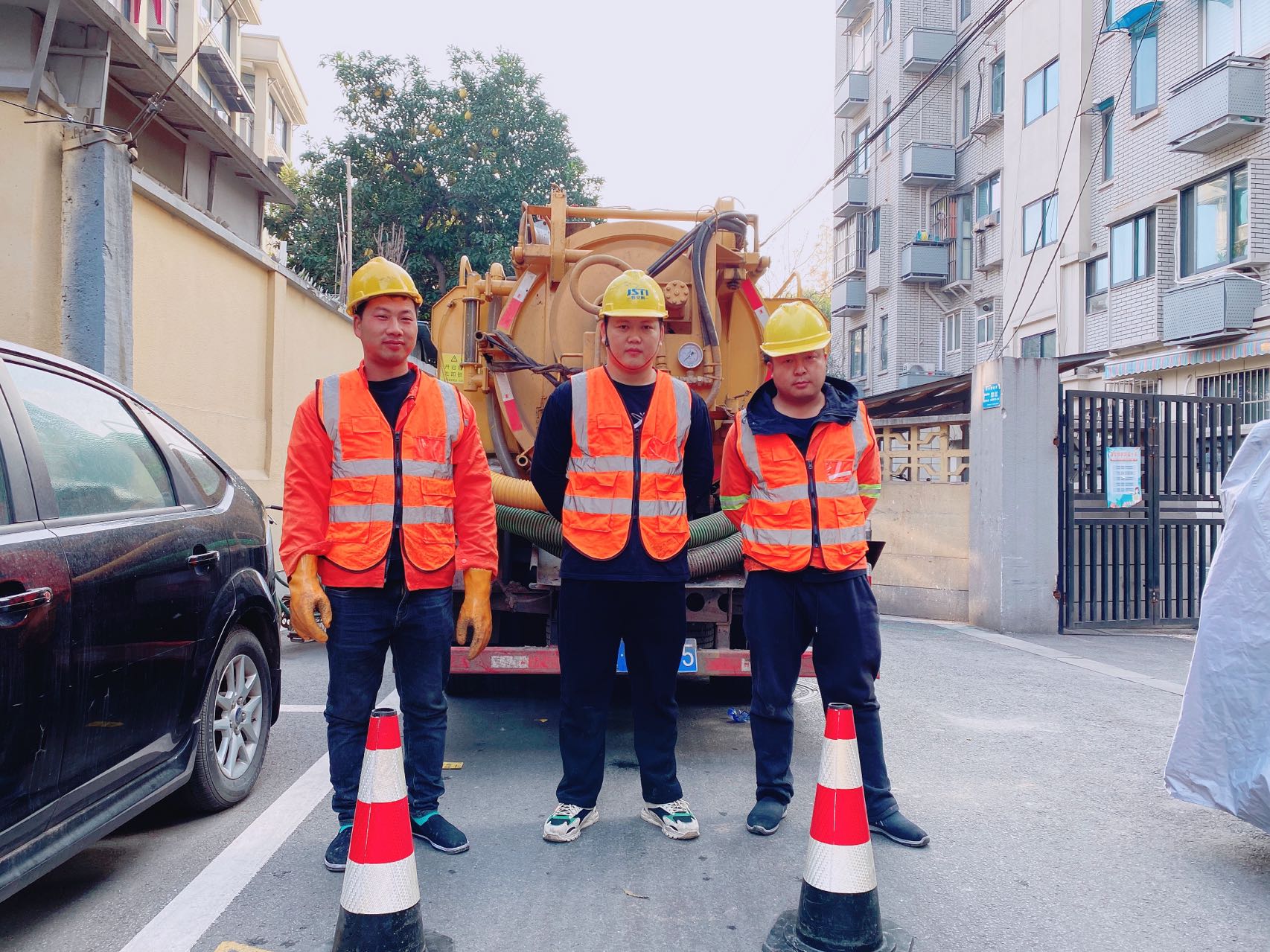 双和园南京某小区管道清淤检测施工
